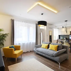 Apartament Zóra, Eger